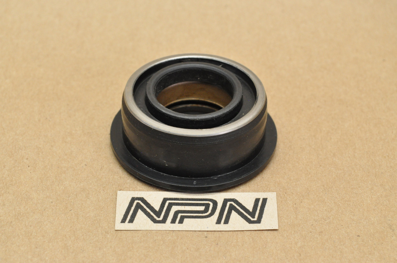 NOS Honda F28 K0-K1 Roto Tiller Primary Case Water Seal 91205-708-000