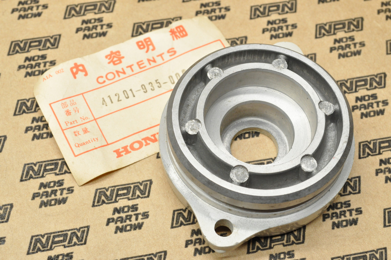 NOS Honda B75 Outboard Engine Propeller Shaft Holder 41201-935-000N