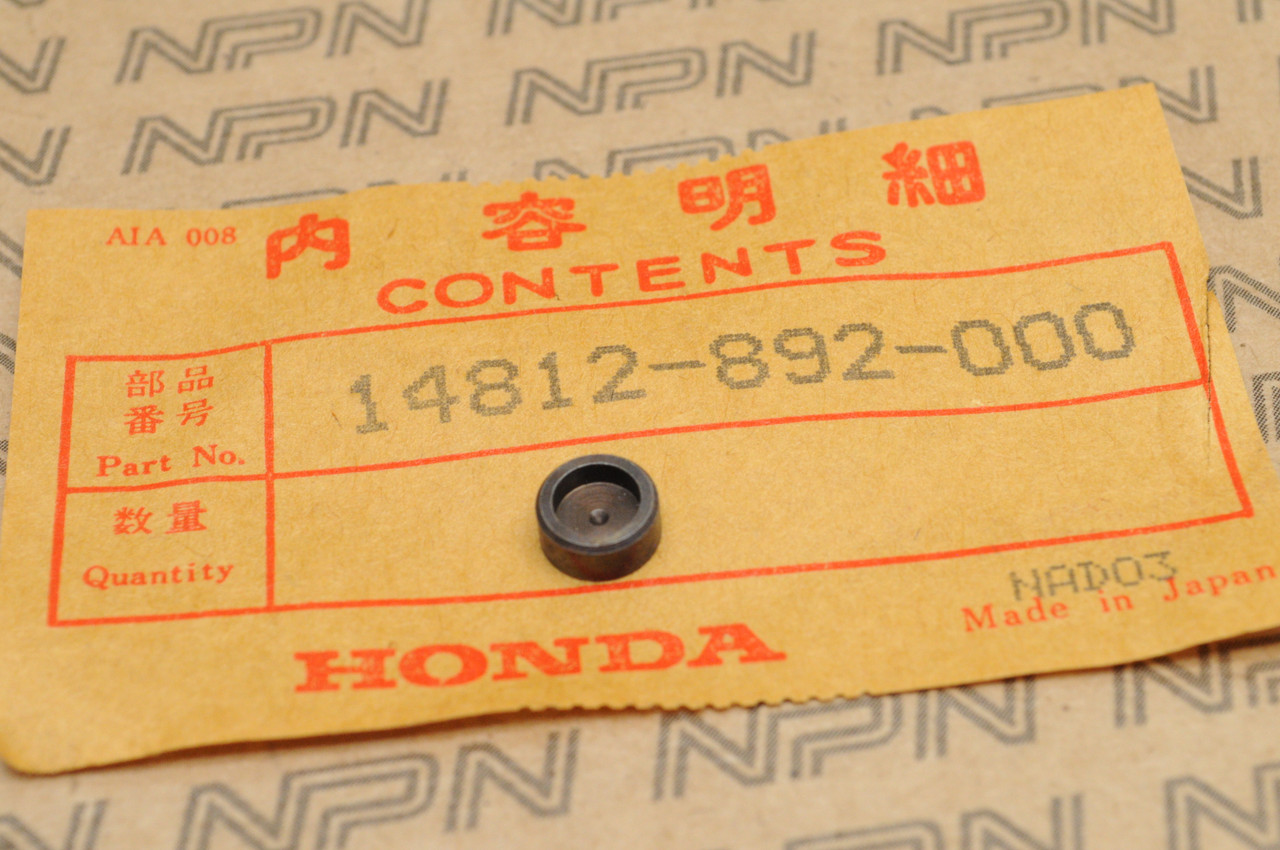 NOS Honda BF20 EM650 EX800 HP250 HR17 HR173 Tappet Adjuster (3.52) 14812-892-000