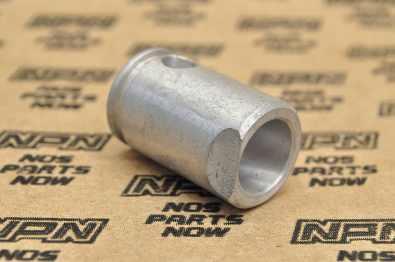 NOS Honda XL175 K0-1976 Cylinder Head Cover Rocker Arm Shaft Plug 90011-362-000