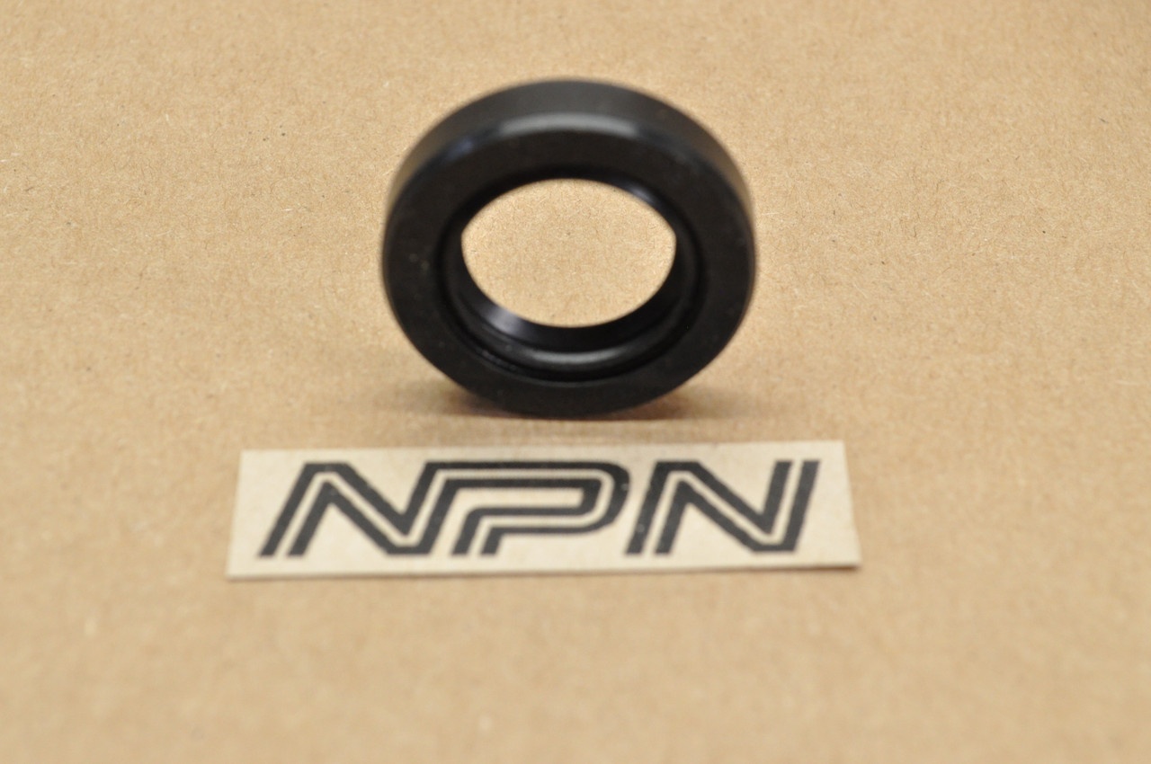 NOS Honda ATC250 CB750 CR250 GL1000 MR250 SL350 XR250 Oil Seal 91204-286-003