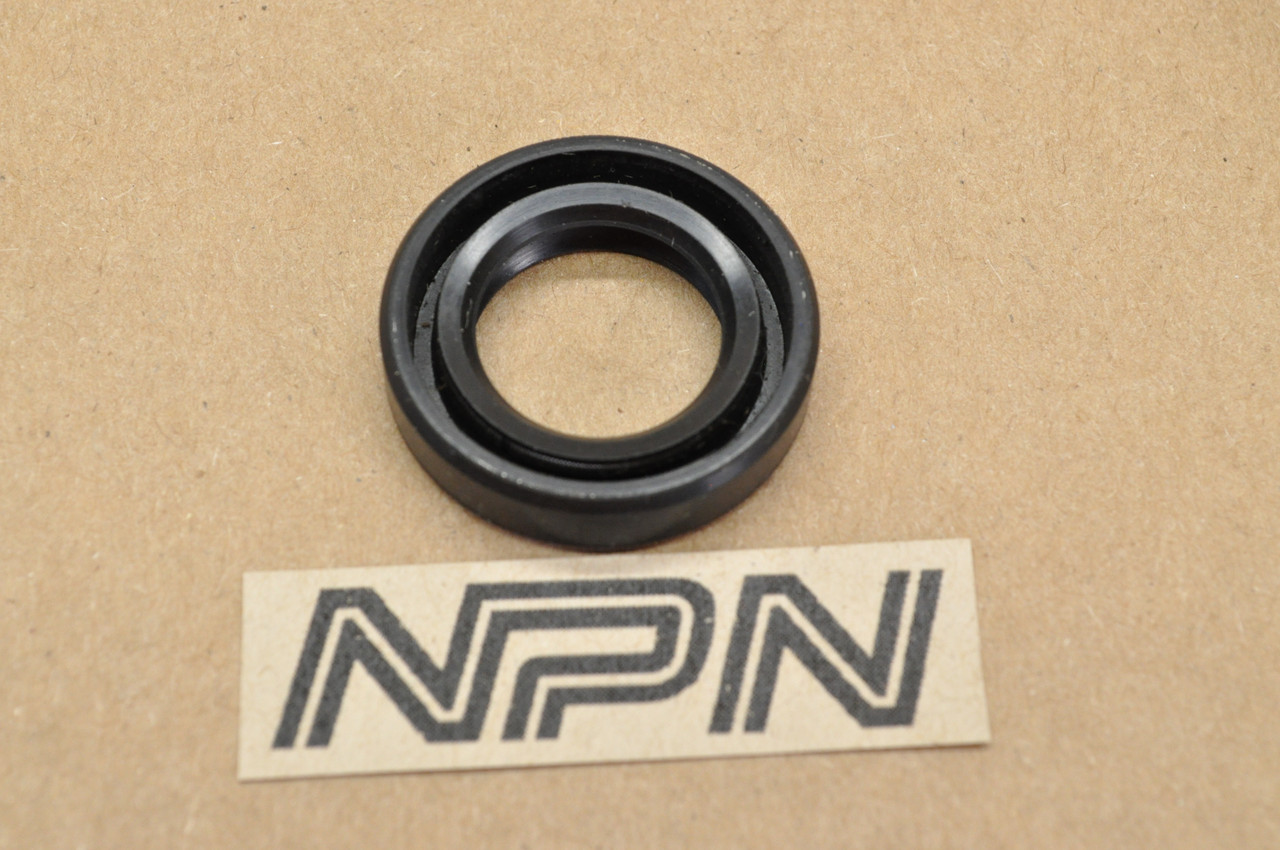 NOS Honda ATC250 CB750 CR250 GL1000 MR250 SL350 XR250 Oil Seal 91204-286-003