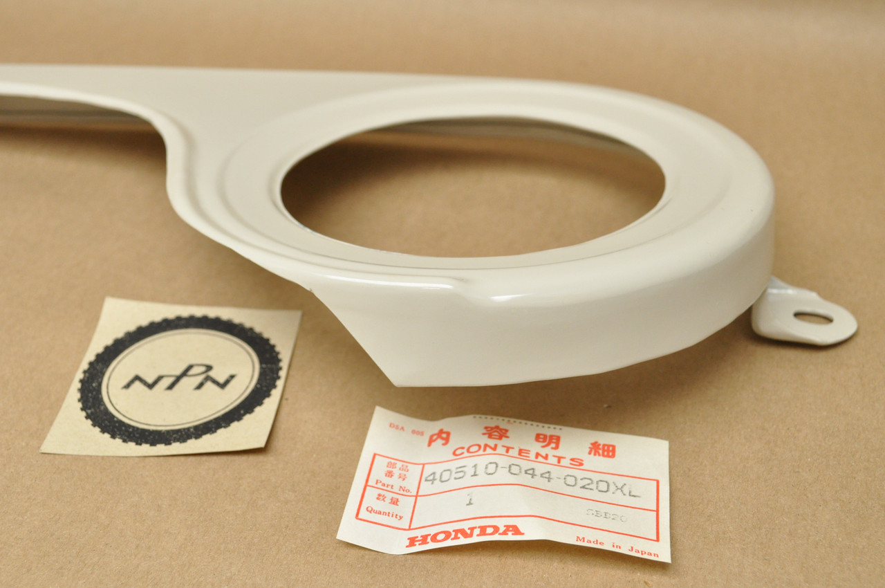 NOS Honda P50 Ivory White Drive Chain Guard Case 40510-044-020 XL