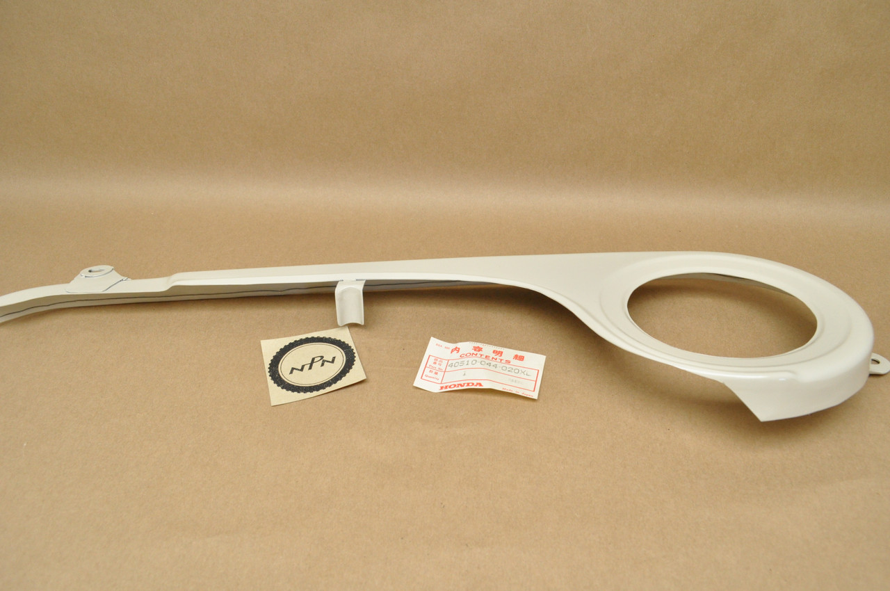 NOS Honda P50 Ivory White Drive Chain Guard Case 40510-044-020 XL