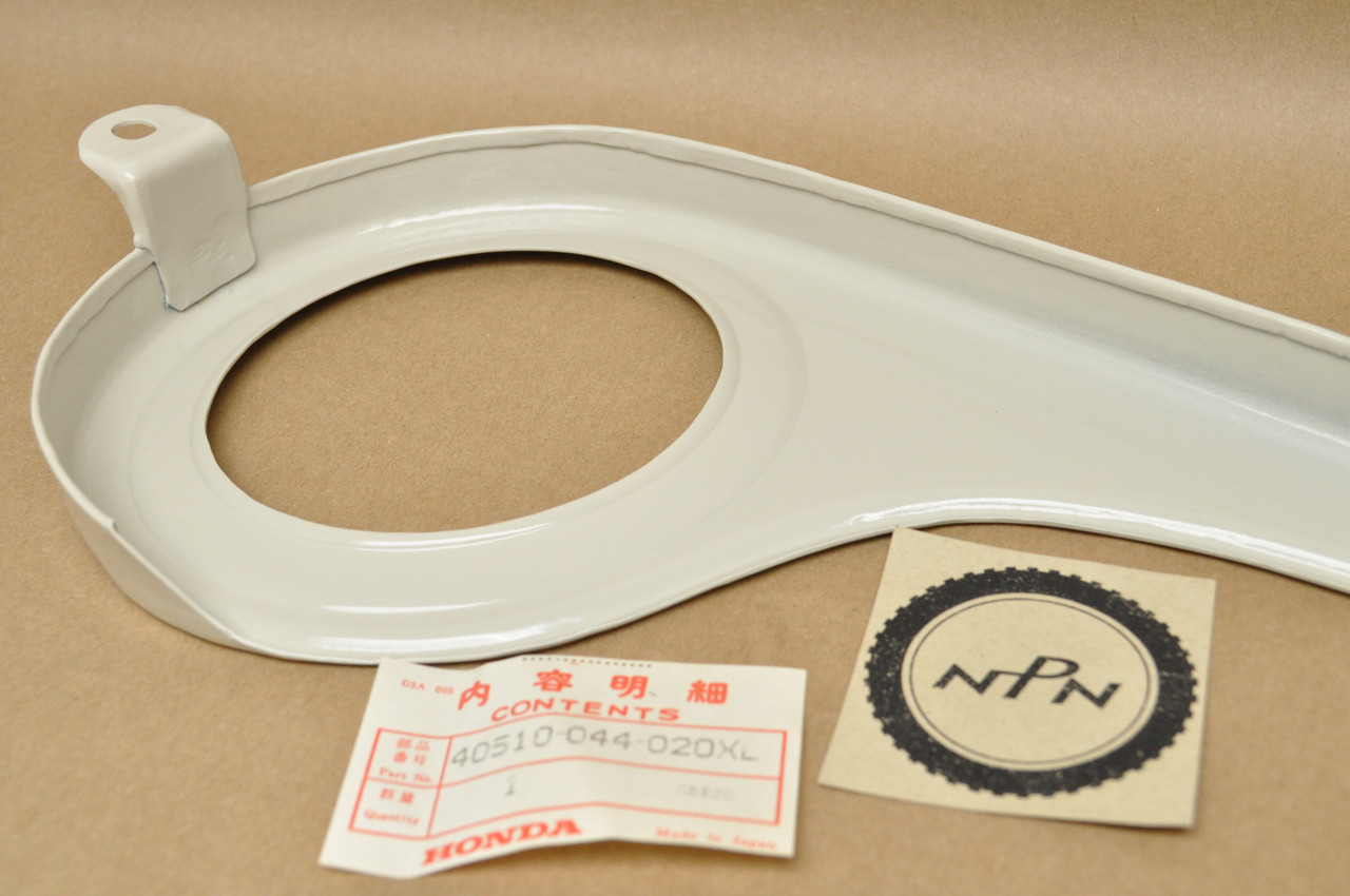 NOS Honda P50 Ivory White Drive Chain Guard Case 40510-044-020 XL