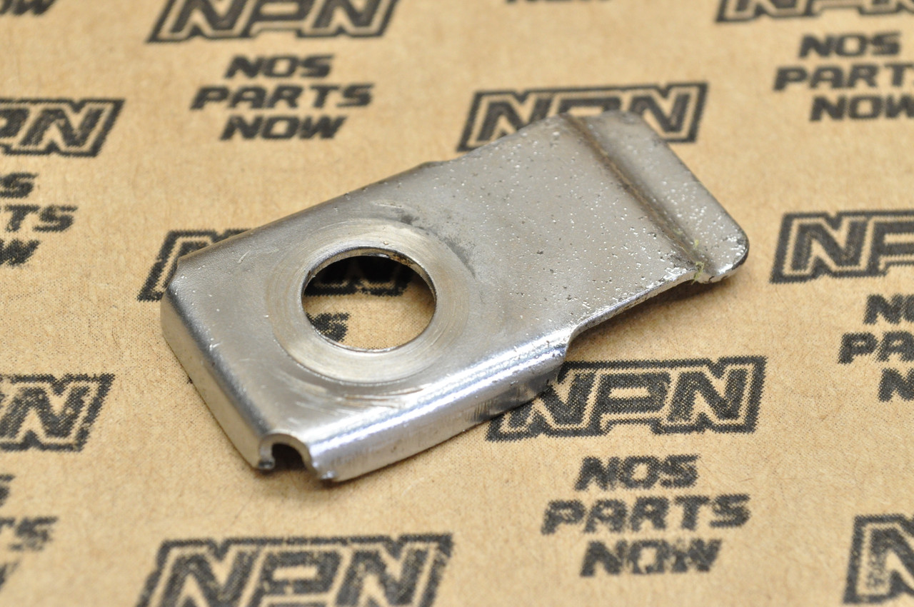 Vtg OEM Honda CT90 K1-1979 Main Pipe Cover Mount Setting Plate 64348-077-000