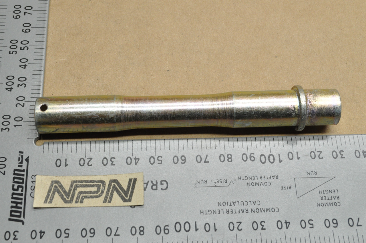 NOS Honda CL125 A K0 Main Center Stand Pivot Shaft Pipe 50526-243-000