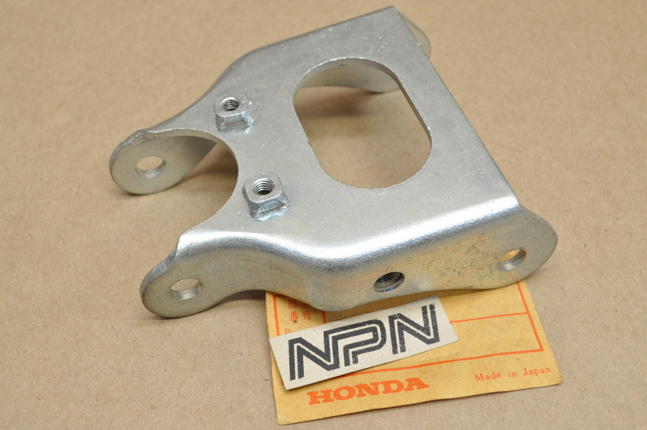 NOS Honda CL72 CL77 Motor Mount Engine Hanger Bracket 50355-273-010