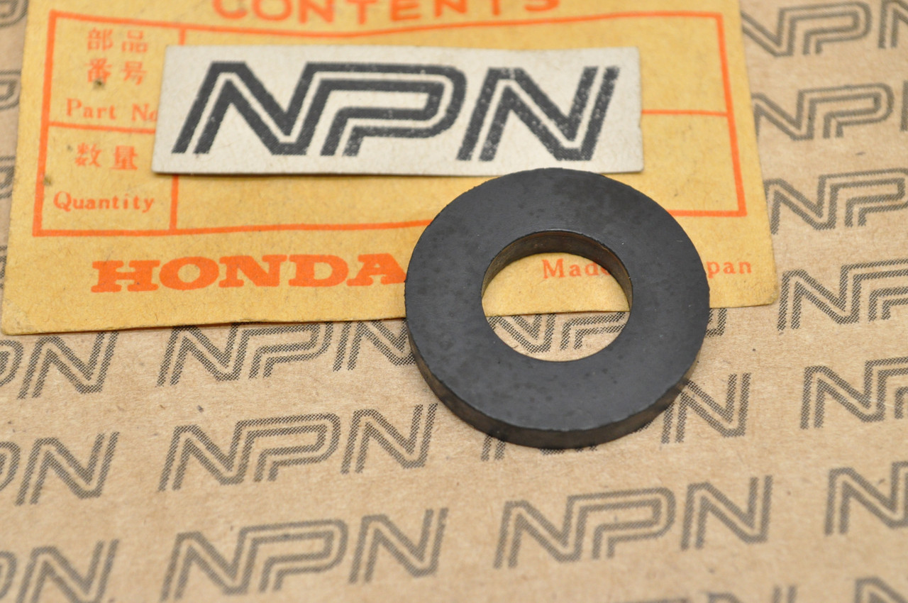 NOS Honda CA72 CA77 CA95 Rear Fuel Gas Tank Rubber Cushion 17614-259-000