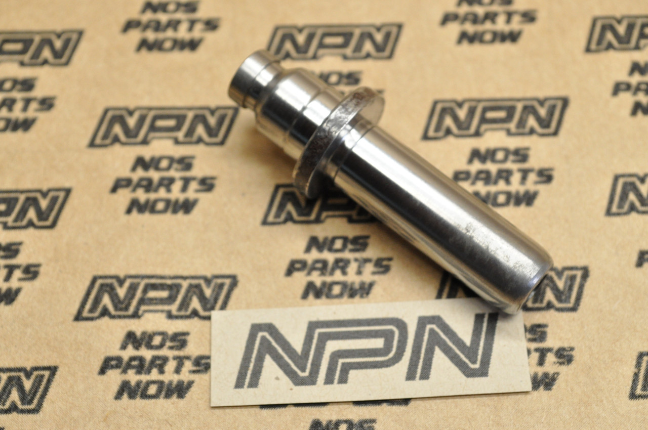 NOS Honda CB100 CB125 CL100 CL125 SL125 TL125 Exhaust Valve Guide 12023-324-310