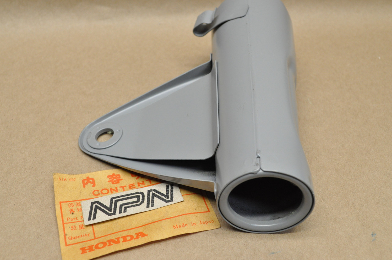 NOS Honda CB350 K0 Left Fork Ear Head Light Stay Bracket 51606-286-671 Z