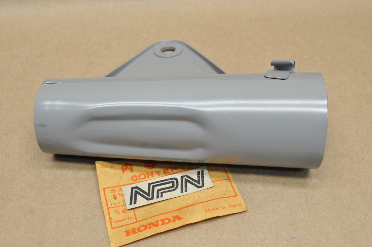 NOS Honda CB350 K0 Left Fork Ear Head Light Stay Bracket 51606-286-671 Z