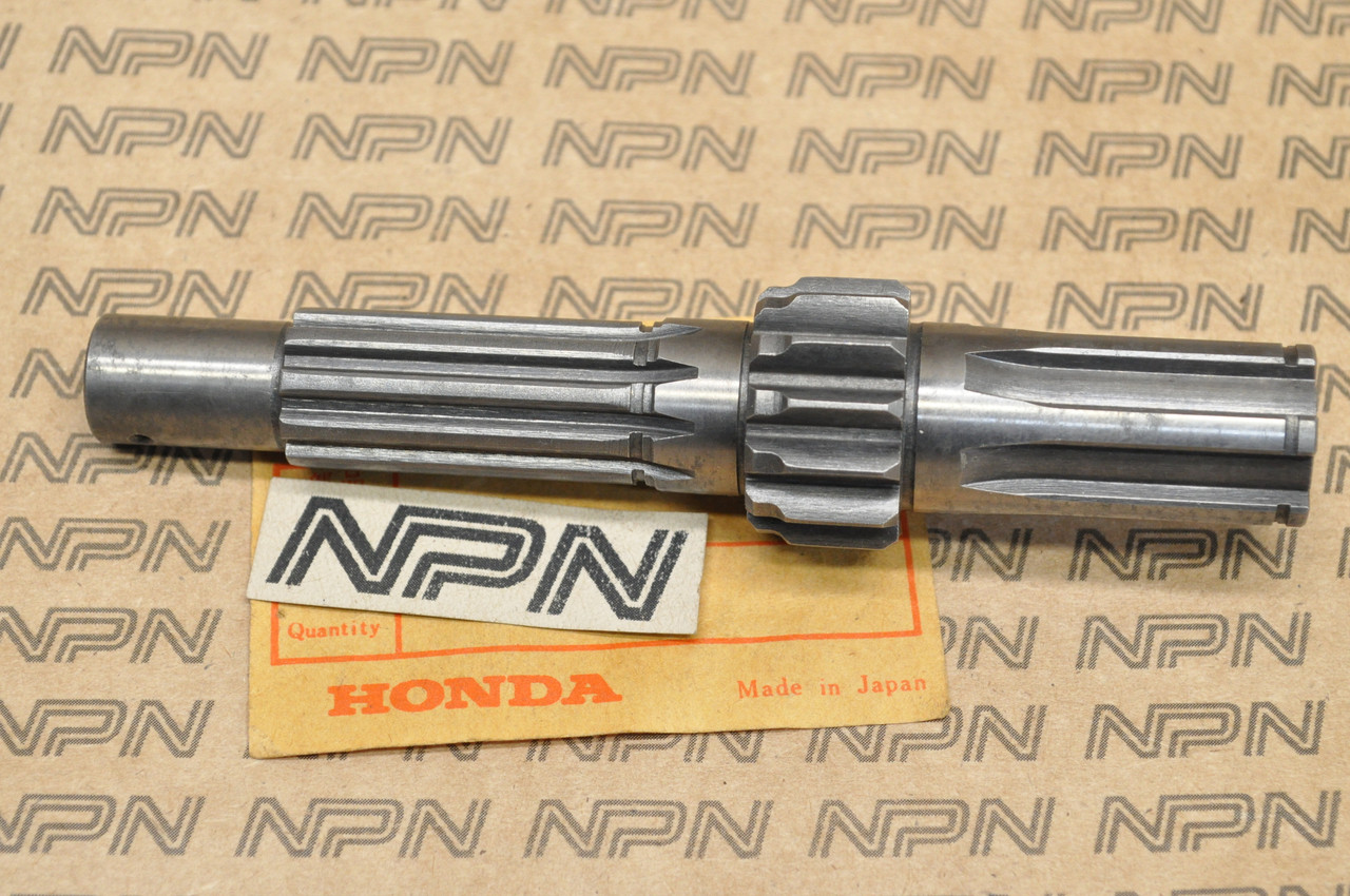 NOS Honda C200 CA200 CT200 Transmission Main Shaft 23211-030-000