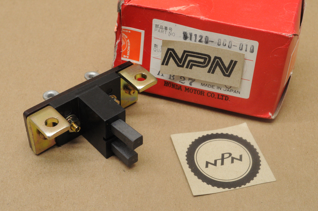 NOS Honda E3500 EV4000 EX5500 Generator Brush Holder Assembly 31120-880-010