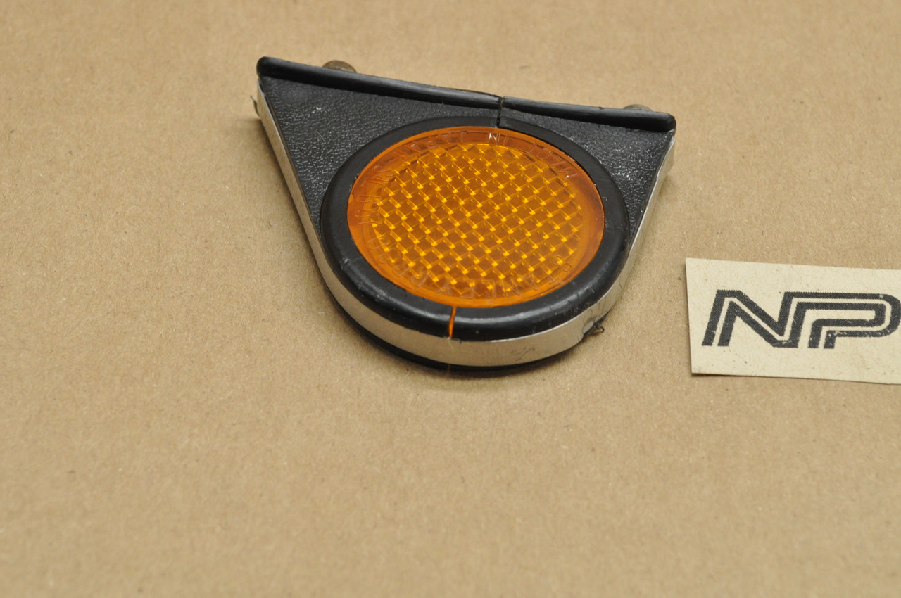 Vtg OEM Honda CB350 CB450 CL125 CL350 CL90 CT90 S90 Front Fender Reflector 33741-077-671