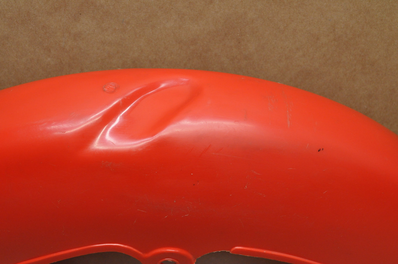 NOS Honda C200 CA200 CM91 Scarlet Plastic Front Fender 61100-030-610 C