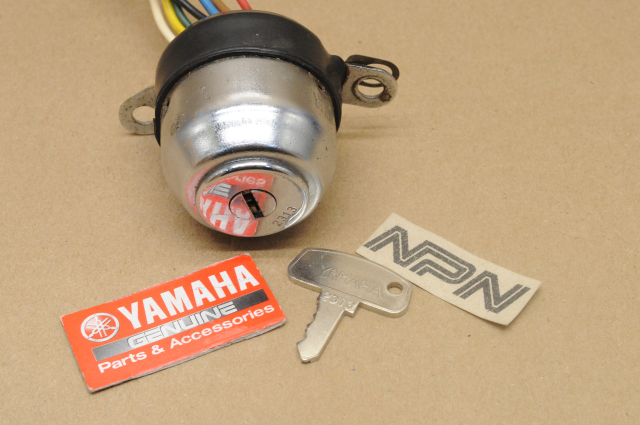 NOS Yamaha 1970 AT1 1969-70 CT1 1968-70 DT1 Ignition Switch & Key 214-82508-20