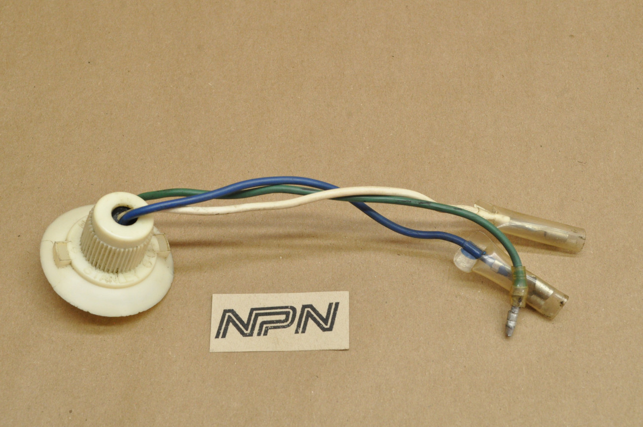 Vintage OEM Honda CA175 CL125 A SS125 A Headlight Socket 33130-243-670