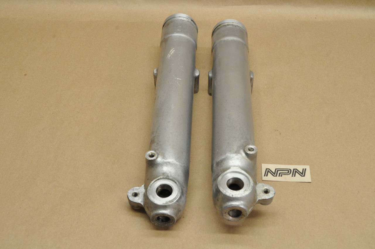 Vintage OEM Honda CL125 A SS125 A Left & Right Front Fork Tube Case 51520-243-000