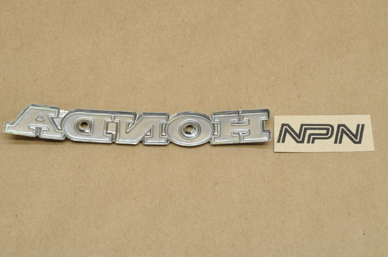 Vtg OEM Honda CB175 CB350 CL175 CL350 CL70 SL175 SL350 Right Badge Emblem 87123-105-000