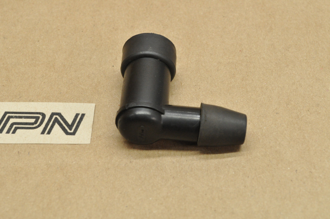 Vintage OEM Honda ATC70 C70 CL70 CT70 QA50 SL70 XL70 Z50 Spark Plug Cap 30700-098-158