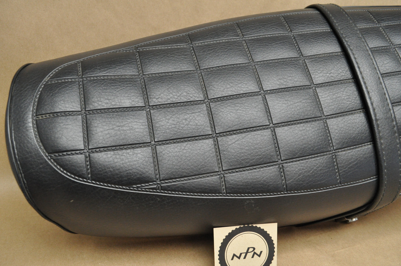 NOS Honda CB350 K3 CL350 K3 Seat Cushion & Latch Assembly 77200-317-670 A