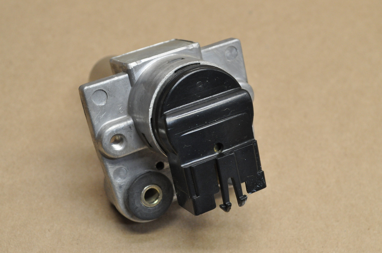 NOS Honda 1975-76 CB500 T Twin Ignition Switch & Key 35010-375-007