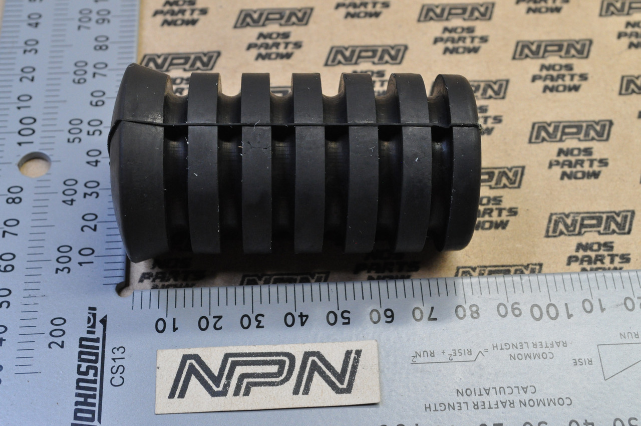 NOS Honda MT250 SL100 SL70 ST90 XL70 Z50 TK Foot Peg Rubber 50661-331-770