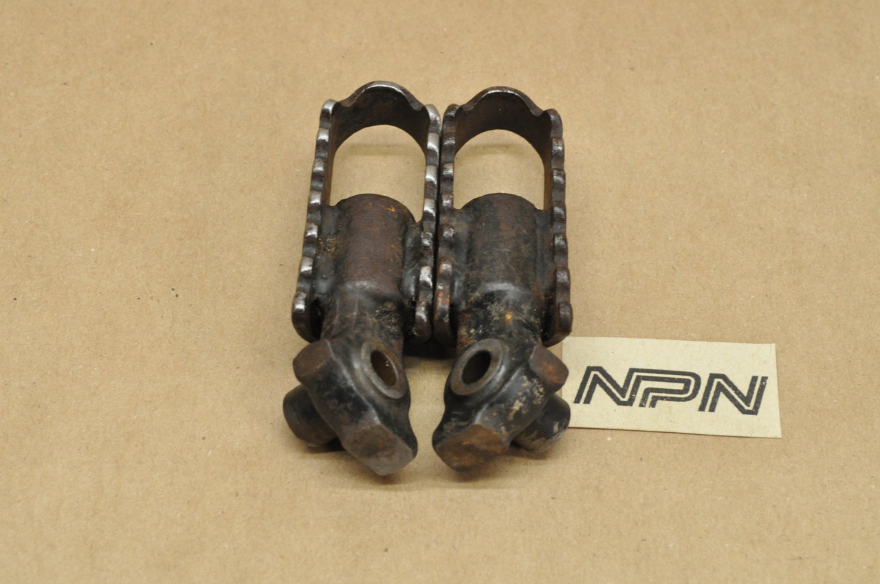 Vintage OEM Honda MR175 MT250 XL175 XL250 Z50 Foot Peg Rest Lot 50642-130-670