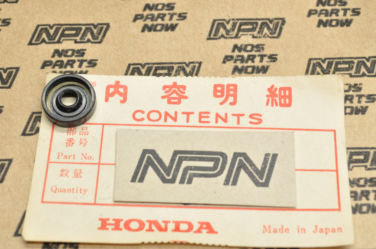 NOS Honda CB350 K0 CL350 K0 SL350 K0 Tachometer Gear Oil Seal 91256-240-003