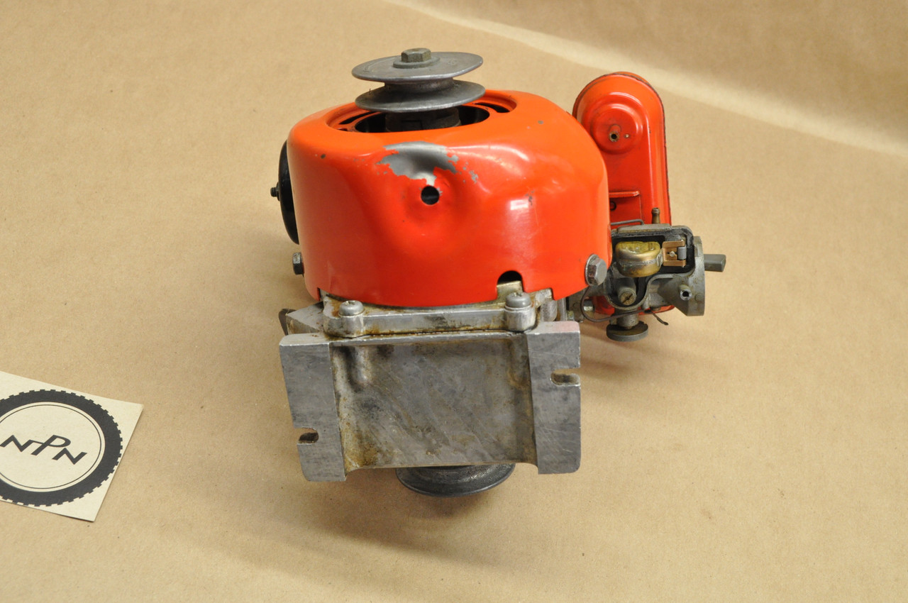 Vintage Honda Cuby T10 Engine Motor Motorcycle Dealer Memorabilia #33085