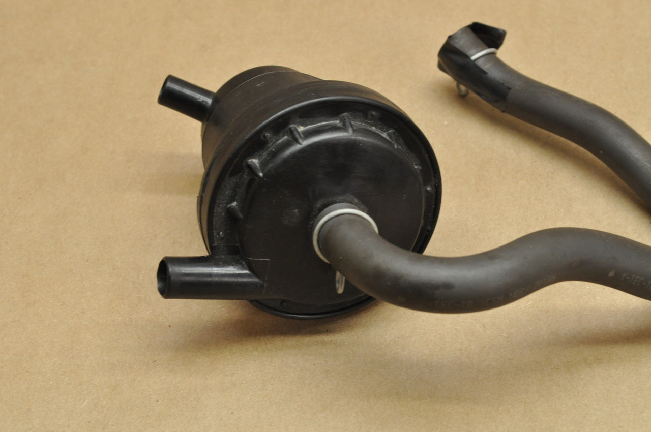 Vintage OEM Honda XR650 L Crank Case Breather Storage Tank Canister 17365-MN9-870