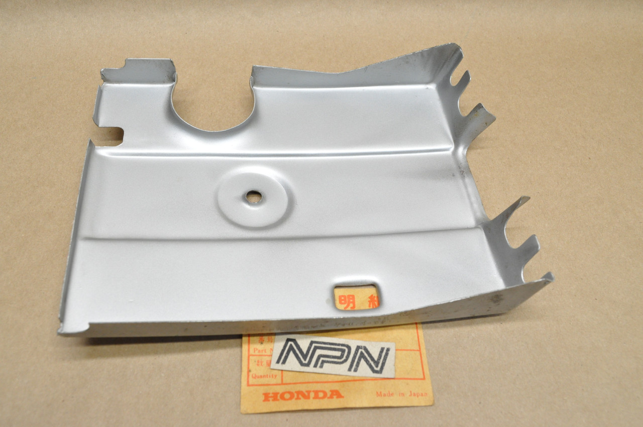 NOS Honda CB72 CB77 CL72 CL77 Upper Crank Case Cover 90706-268-010