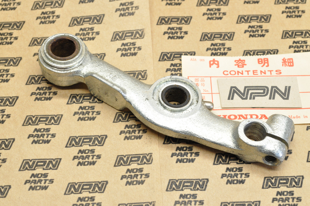 NOS Honda C200 CM91 CT200 CT90 Left Fork Pivot Suspension Arm 51220-030-000