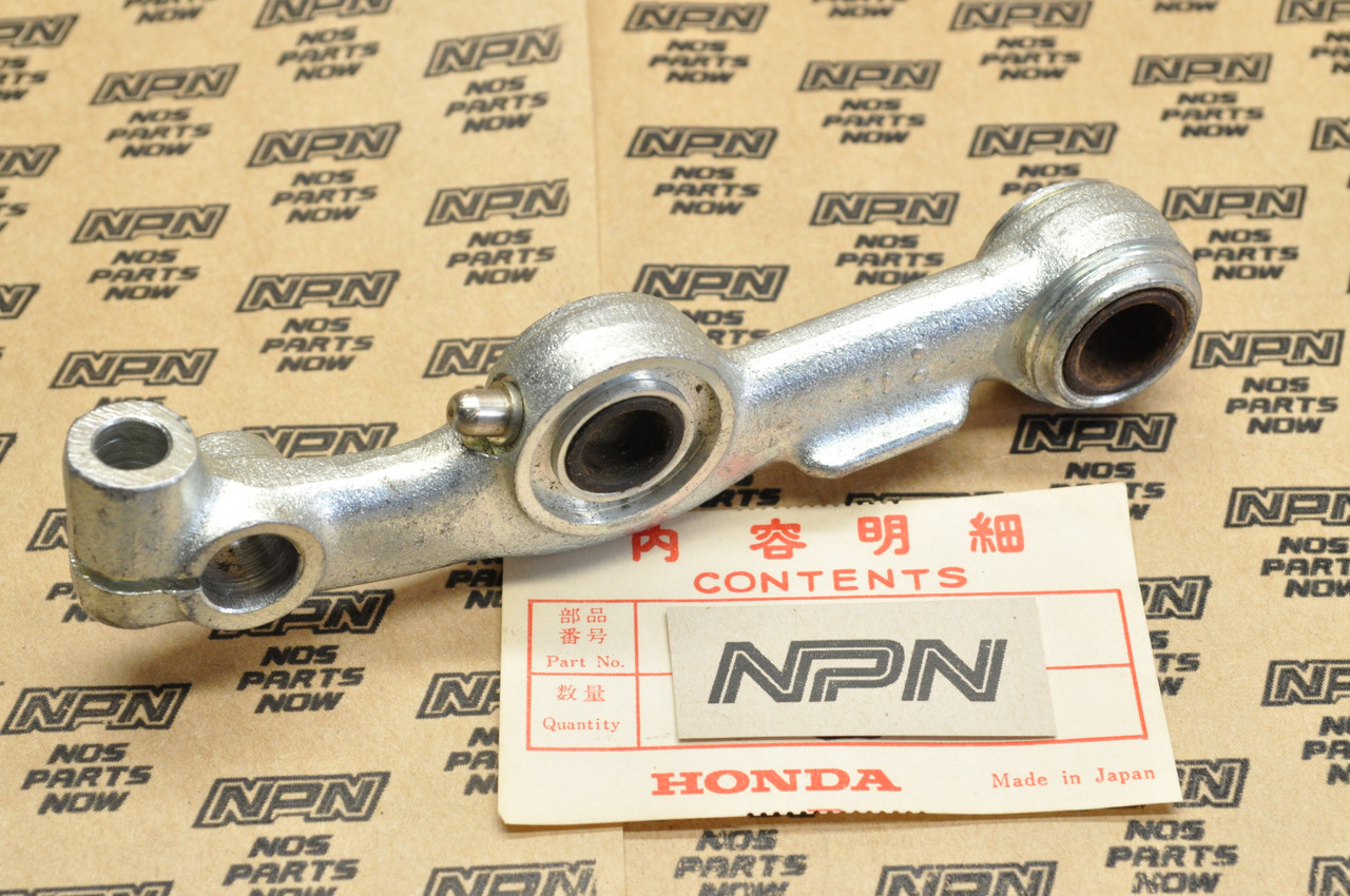 NOS Honda C200 CM91 CT200 CT90 Left Fork Pivot Suspension Arm 51220-030-000