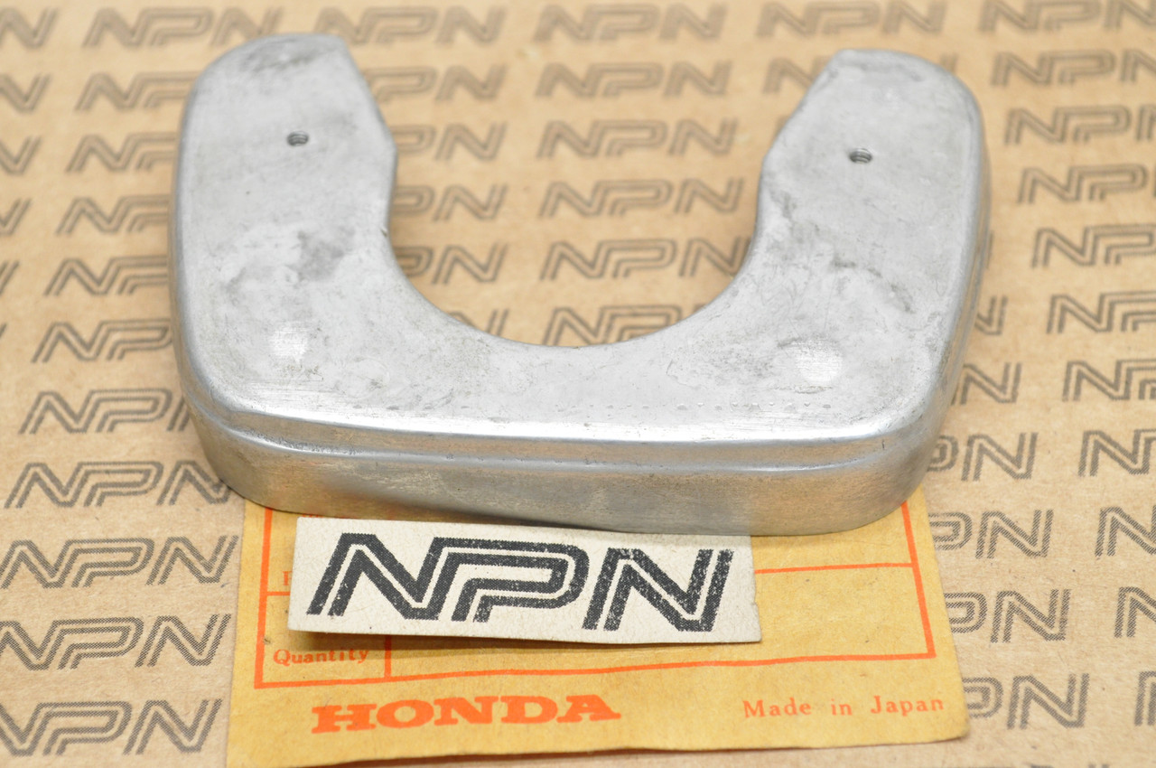 NOS Honda C100 CA72 CA95 CB450 CB77 CL77 CT90 S65 Lens Plate 33705-268-670