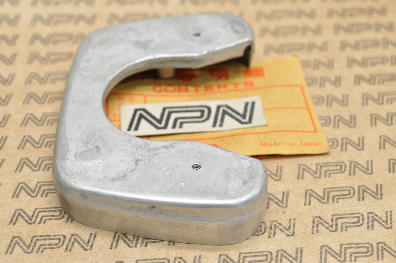 NOS Honda C100 CA72 CA95 CB450 CB77 CL77 CT90 S65 Lens Plate 33705-268-670
