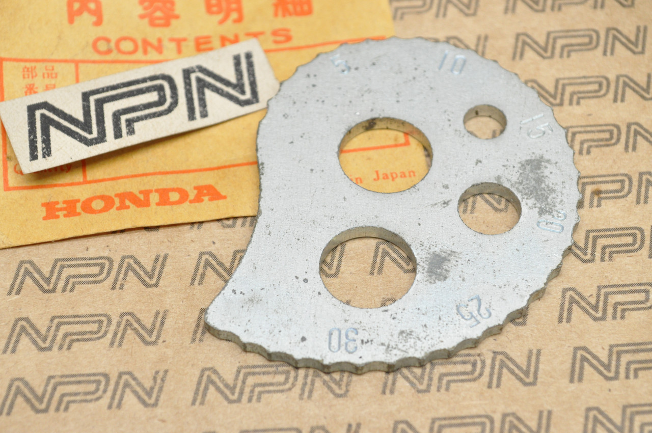 NOS Honda TL125 K0-K2 1976 TL125S Left Drive Chain Adjuster 40544-355-000