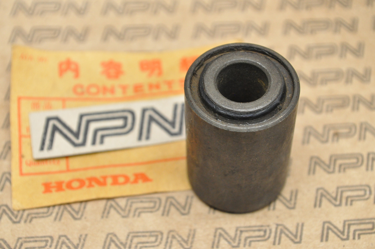 NOS Honda CA160 CA72 CA77 CA95 CB92 S90 Swing Arm Bushing 52119-250-000