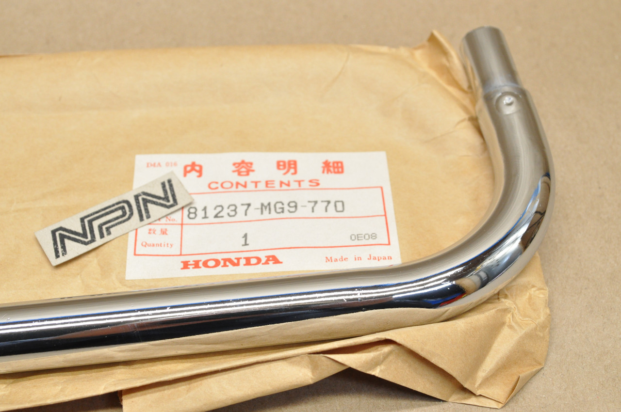 NOS Honda 1984-87 GL1200 Gold Wing Saddlebag Bar Joint Pipe 81237-MG9-770