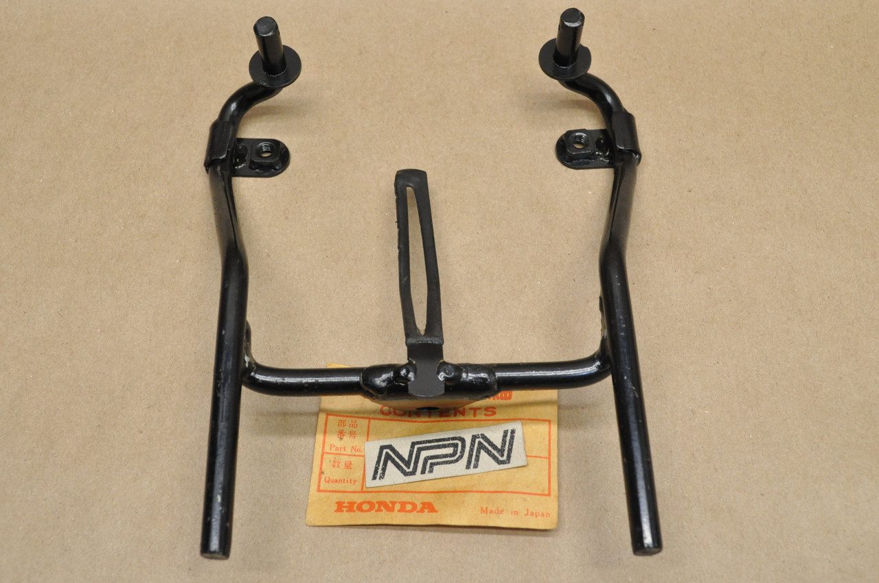 NOS Honda 1983 ATC110 Head Light Case Stay Mount Bracket 61310-943-000