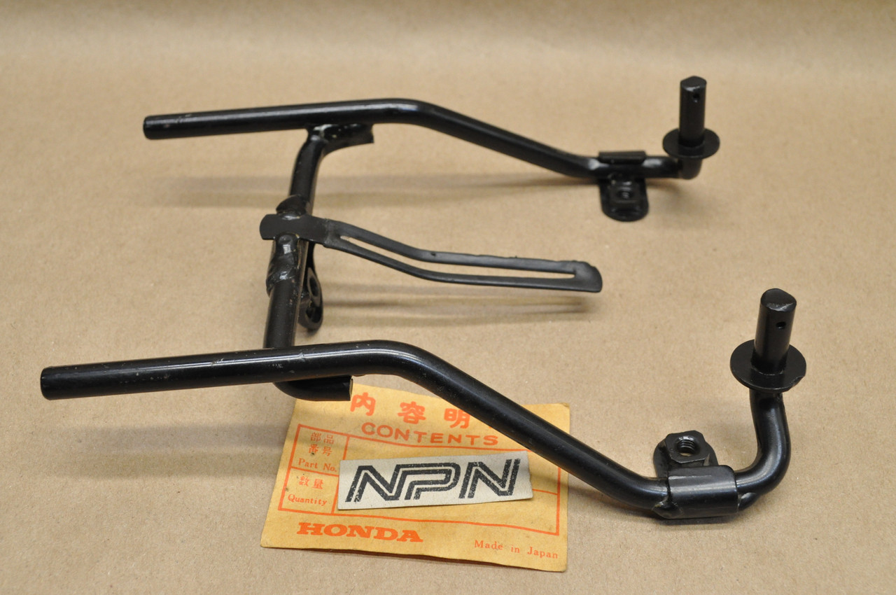 NOS Honda 1983 ATC110 Head Light Case Stay Mount Bracket 61310-943-000