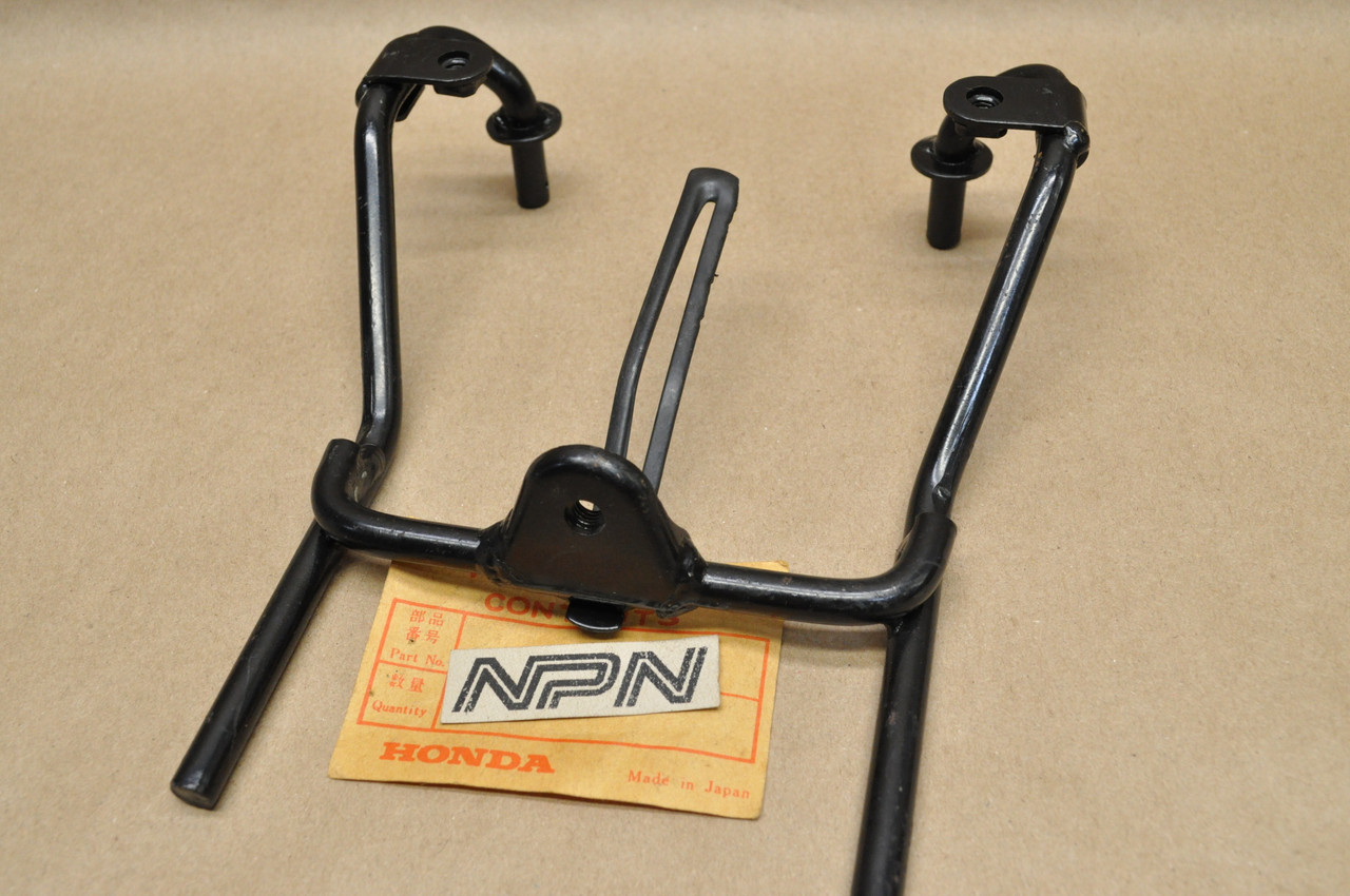 NOS Honda 1983 ATC110 Head Light Case Stay Mount Bracket 61310-943-000