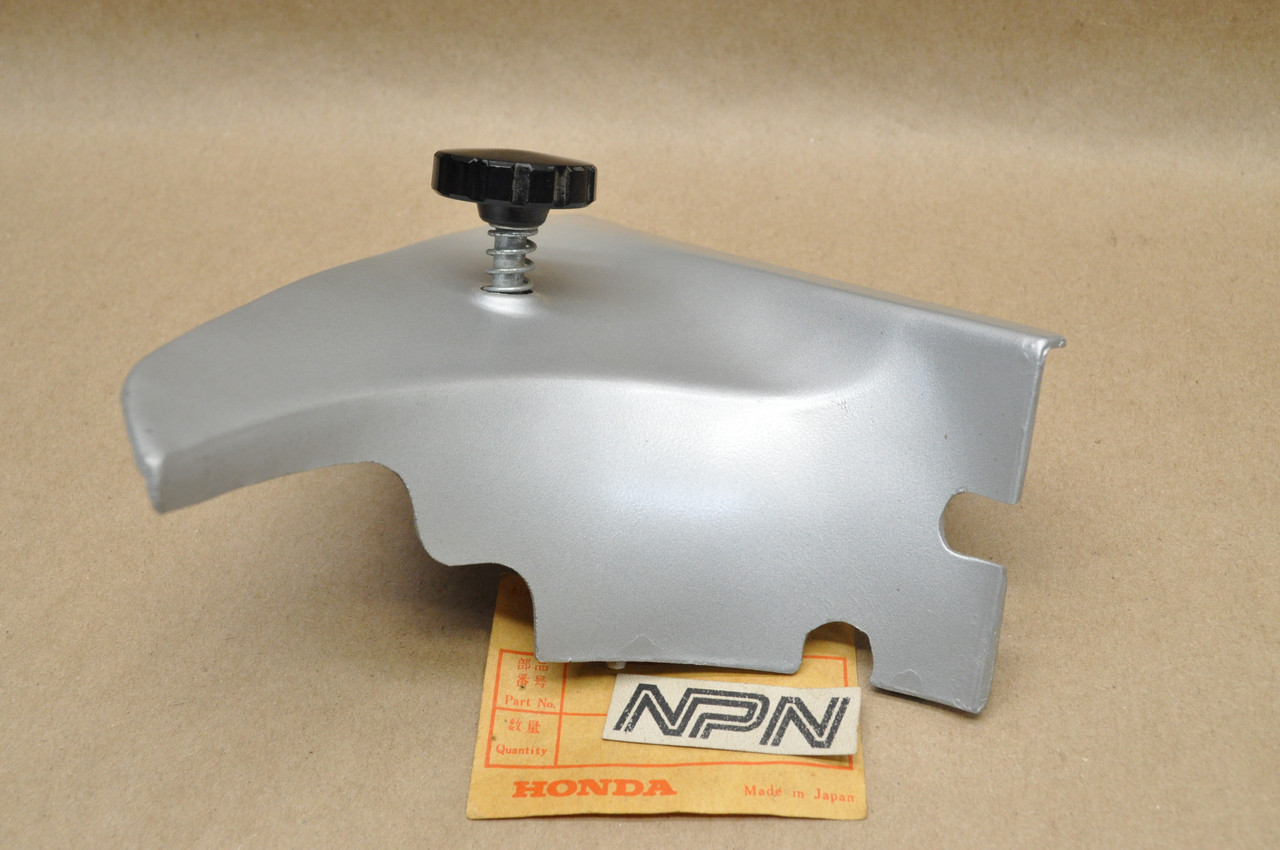 NOS Honda CA72 CA77 Left Frame Carburetor Side Cover & Knob 17361-259-030