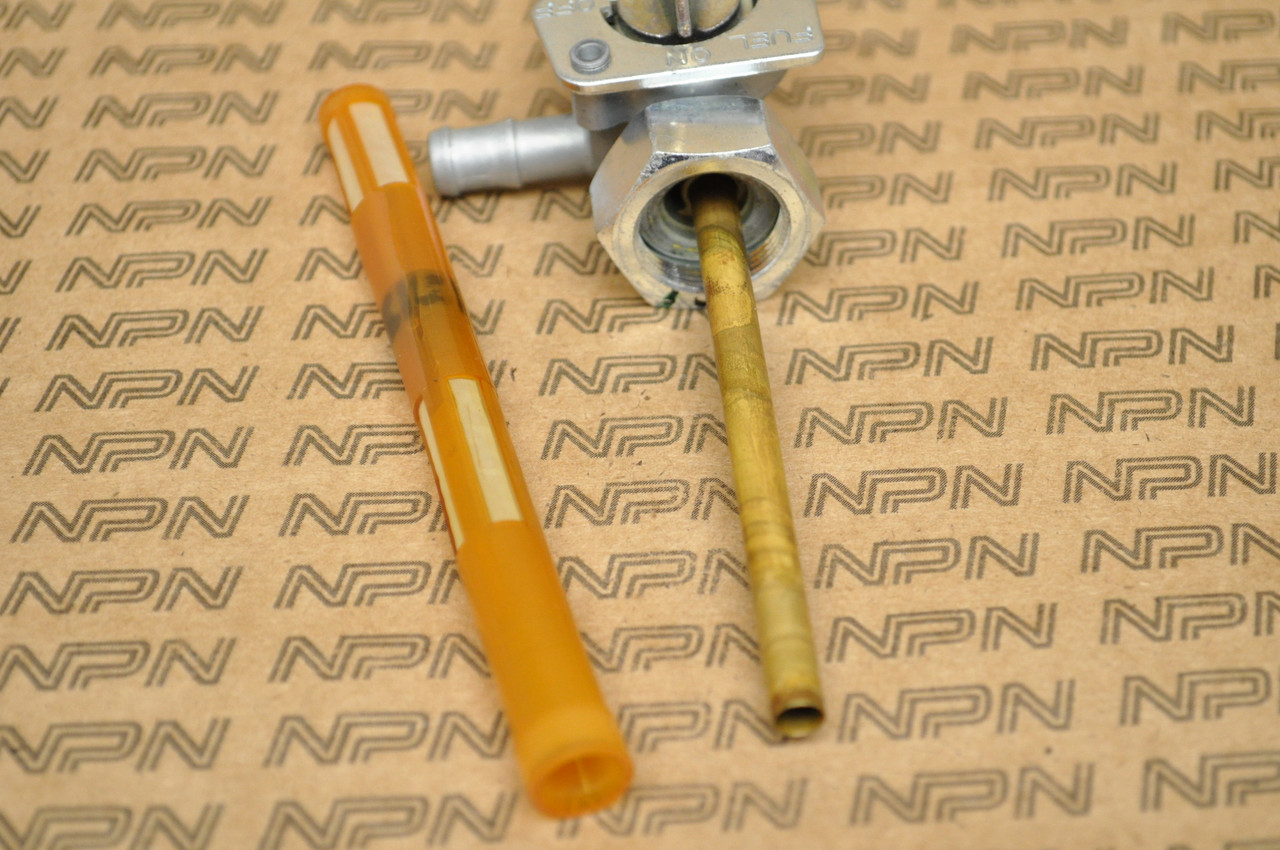 Vtg OEM Honda TRX250 TRX300 XR650 L Gas Tank Petcock w/ Screen 16950-MY6-791