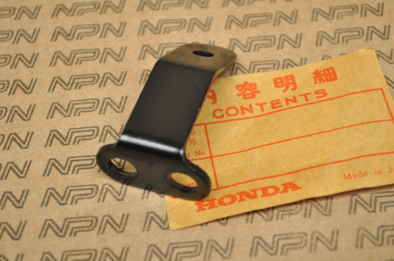 NOS Honda XL175 K0-K1 XL250 K1-K2 XL350 K1 Reflector Stay Bracket 33750-362-000