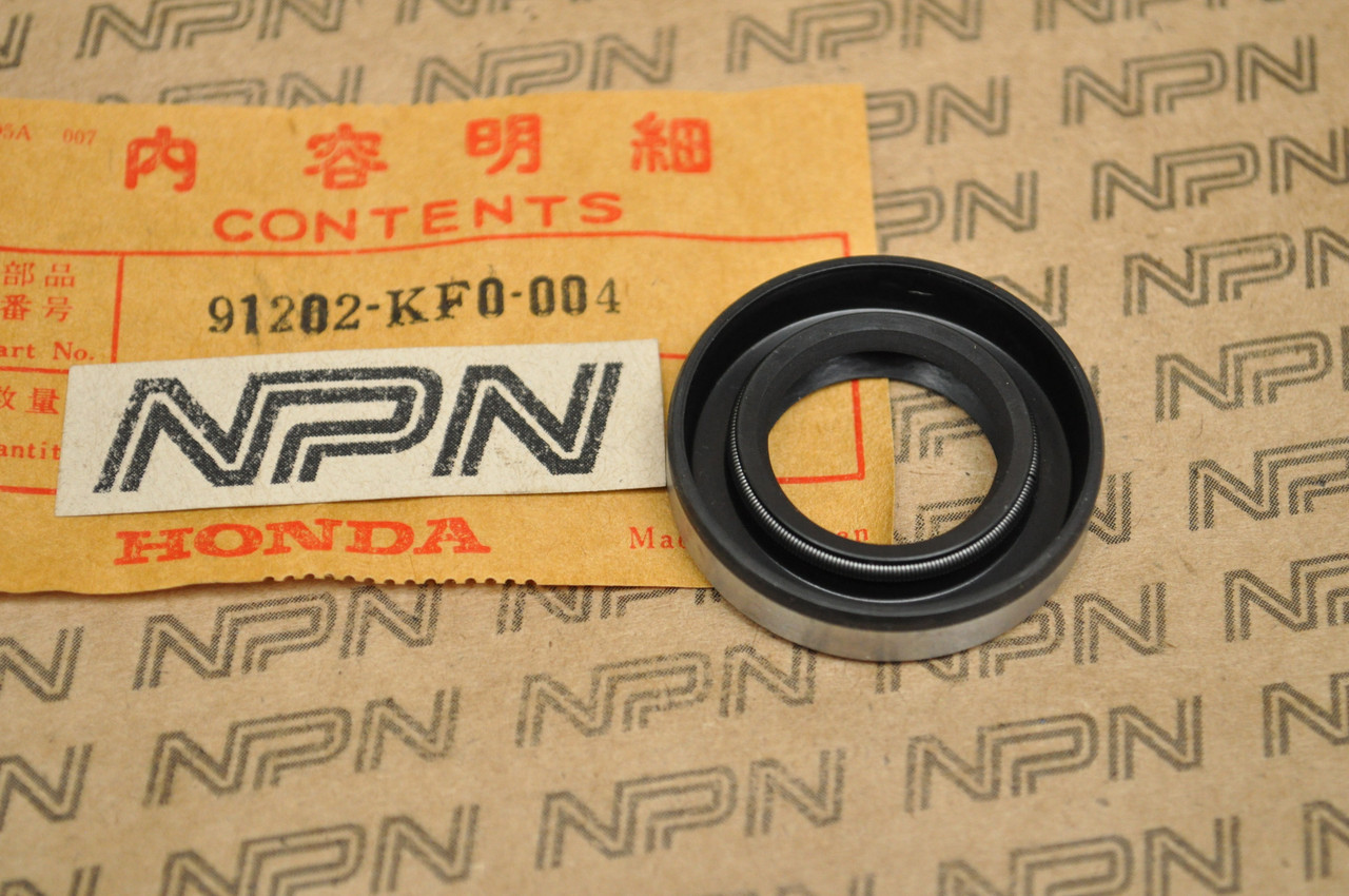 NOS Honda 1983-84 XR350 R Transmission Counter Shaft Oil Seal 20x35x8 91202-KF0-004