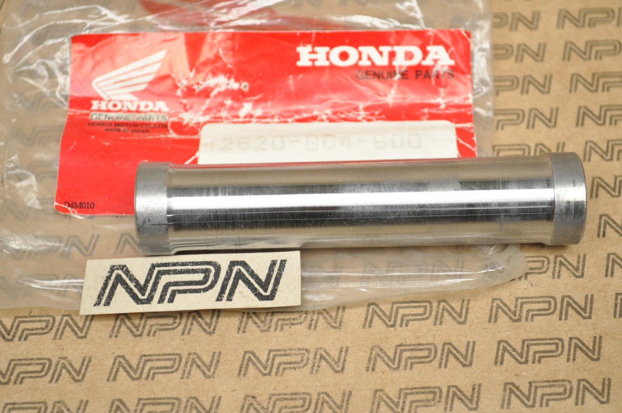 NOS Honda 1986-91 CR80 R Rear Wheel Axle Distance Collar 42620-GC4-600