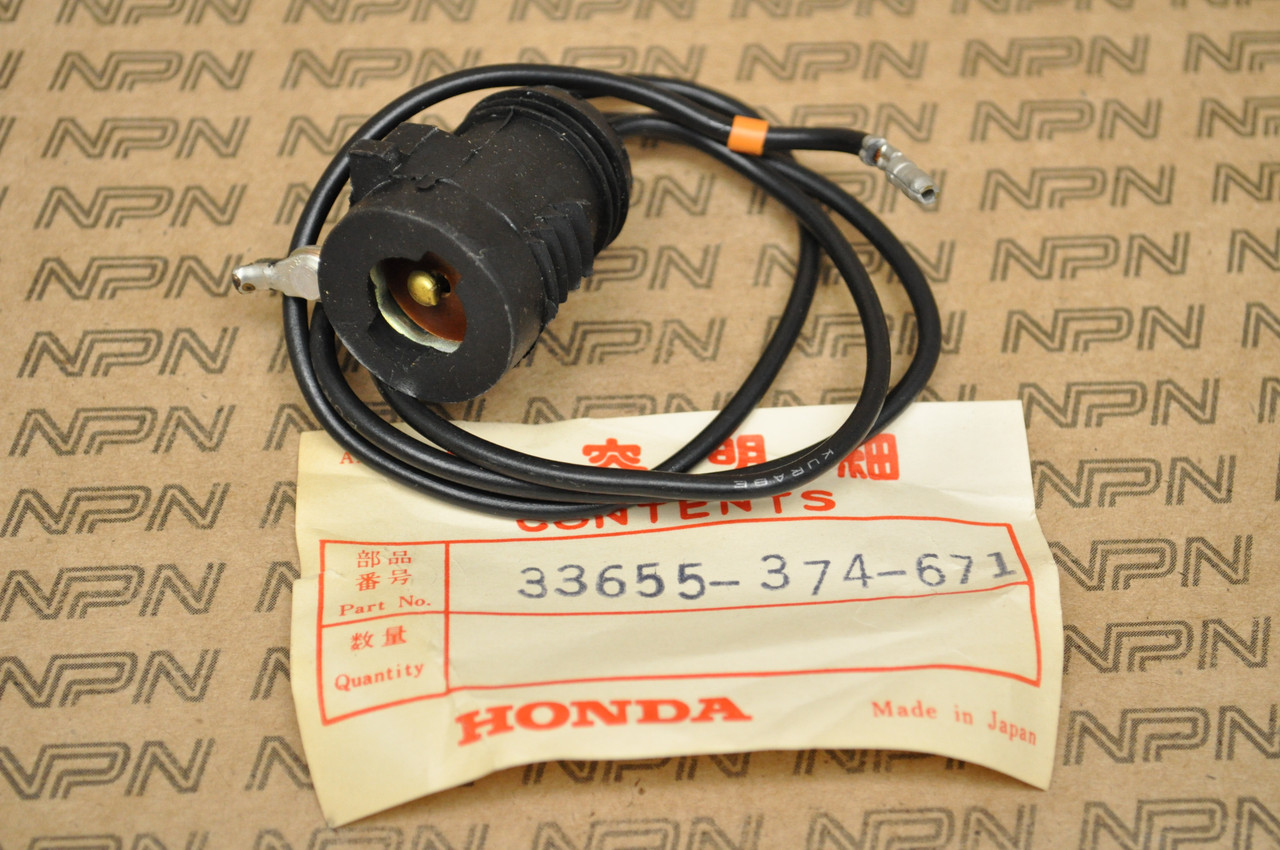 NOS Honda CB550 CB750 GL1000 Left Rear Turn Signal Socket 33655-374-671