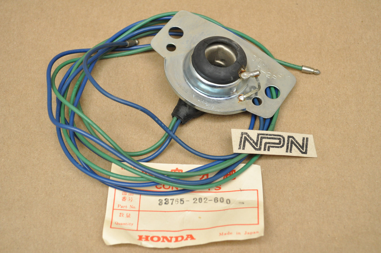 NOS Honda CA95 CB92 Rear Brake Tail Light Lamp Socket Plate 33765-202-600